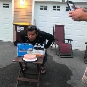 Meet your Posher, Leo